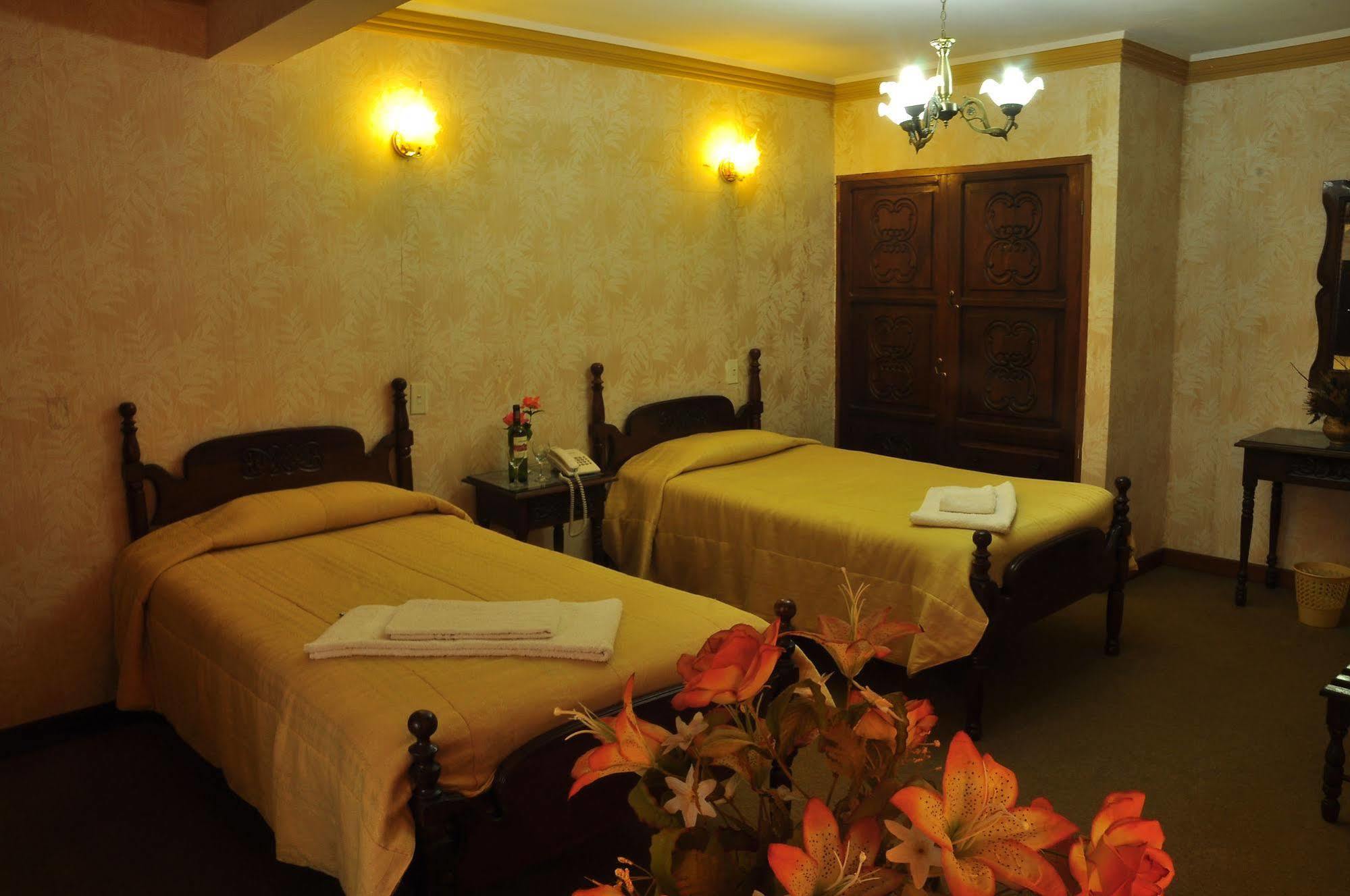 Hostal Sucre Exterior foto